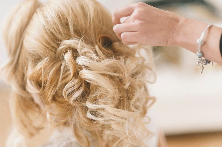 Coafură realizată la Aly Beauty Art — Coafură de mireasă
